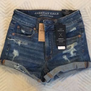 American Eagle Outfitters Hi Rise Shortie